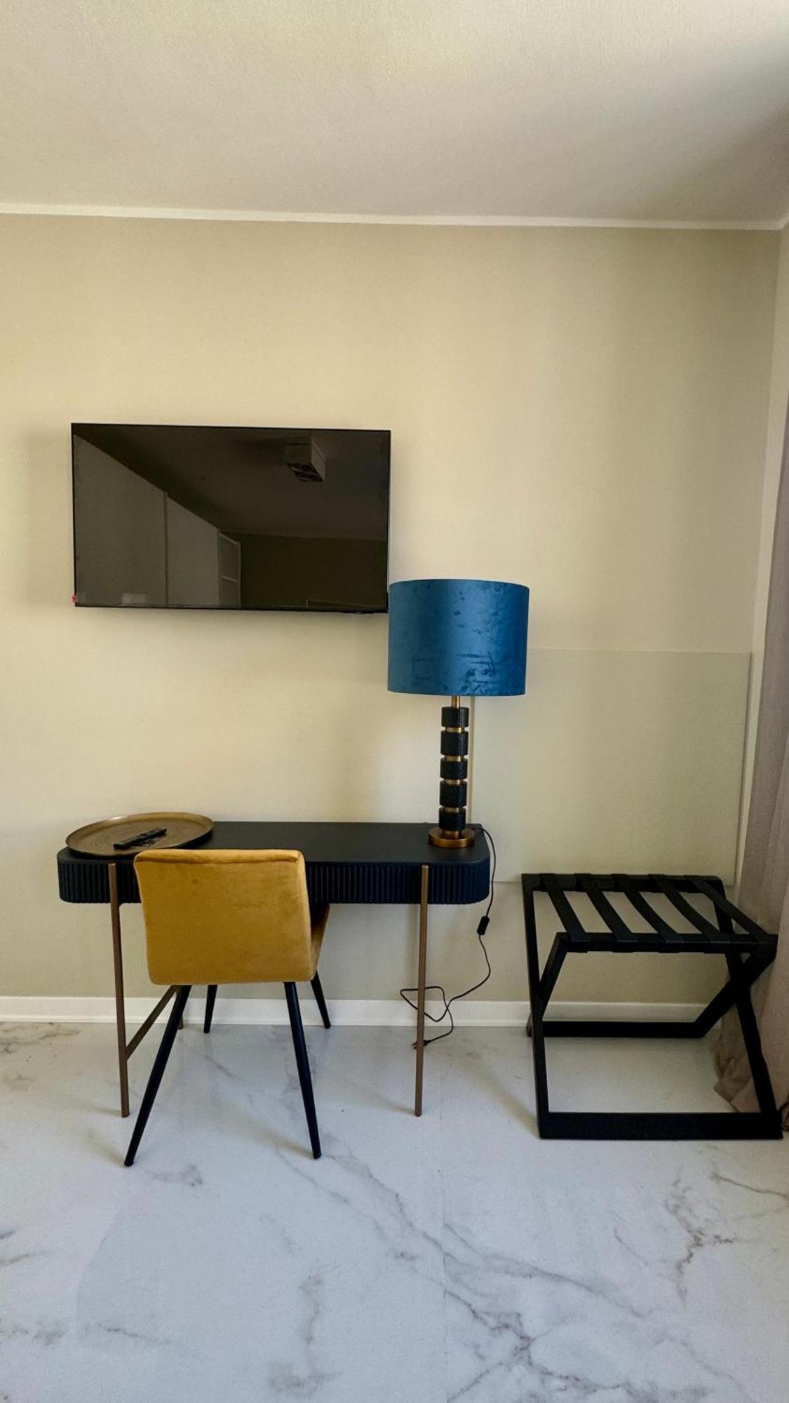 פארמה La Chartreuse Luxury Suites מראה חיצוני תמונה