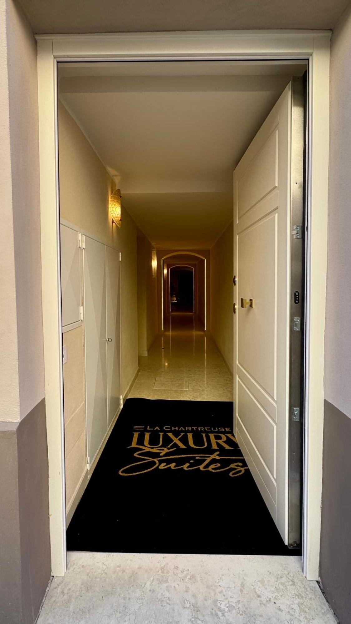 פארמה La Chartreuse Luxury Suites מראה חיצוני תמונה