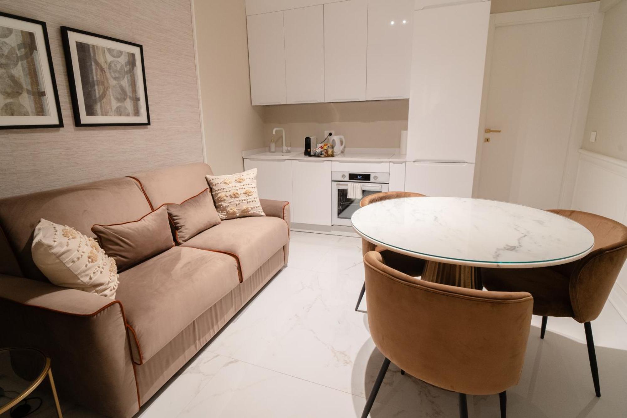 פארמה La Chartreuse Luxury Suites מראה חיצוני תמונה