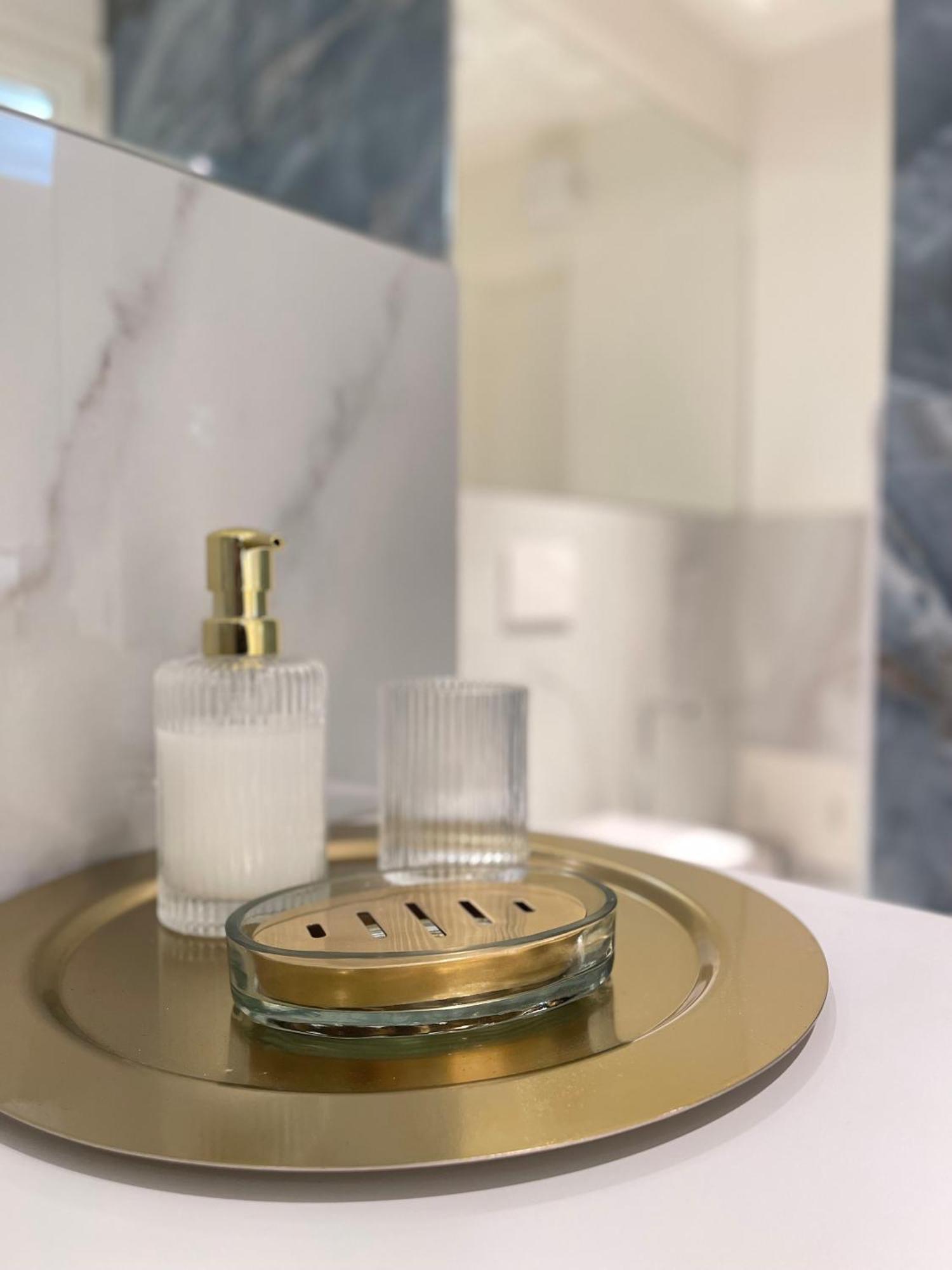 פארמה La Chartreuse Luxury Suites מראה חיצוני תמונה