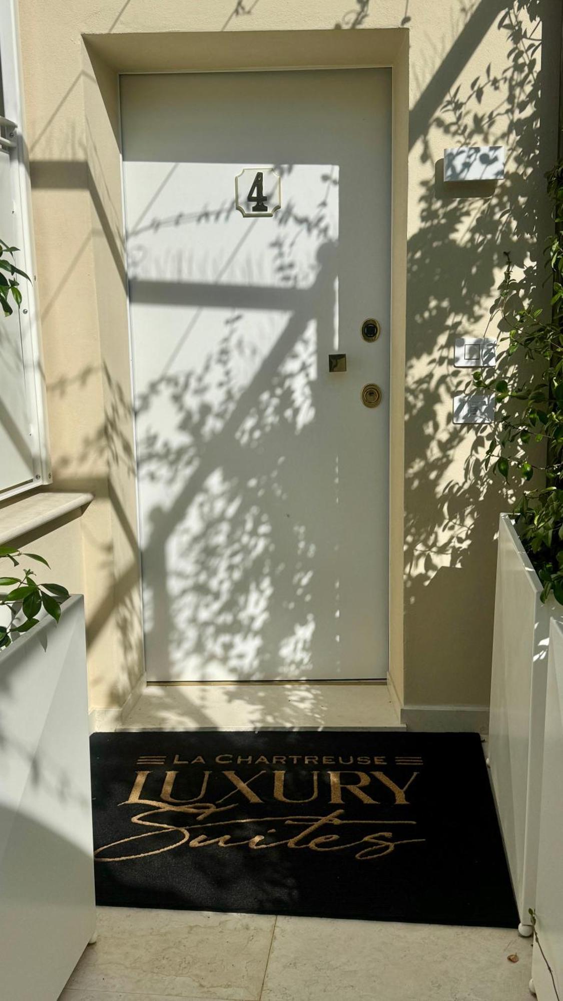 פארמה La Chartreuse Luxury Suites מראה חיצוני תמונה